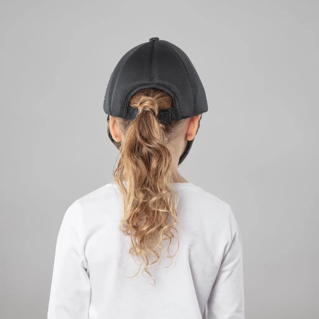 Baseball Cap Kids_Navy_Medical Grade Fashionable Helmet_Kid Female_Studio_high res_NEW 202340.webp