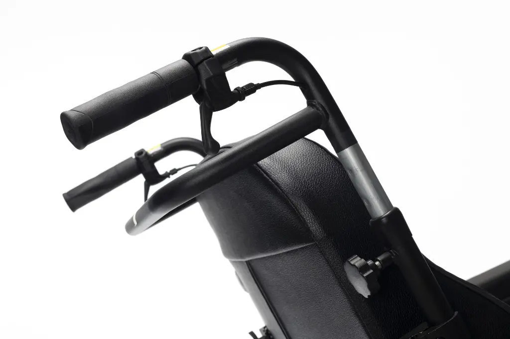 Inovys II EVO C89 - Adjustable handles.webp