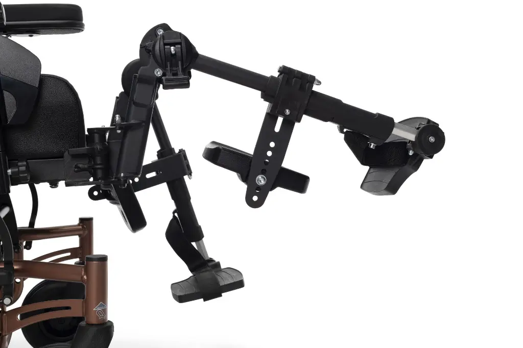 Inovys II EVO C89 - Adjustable legrests.webp