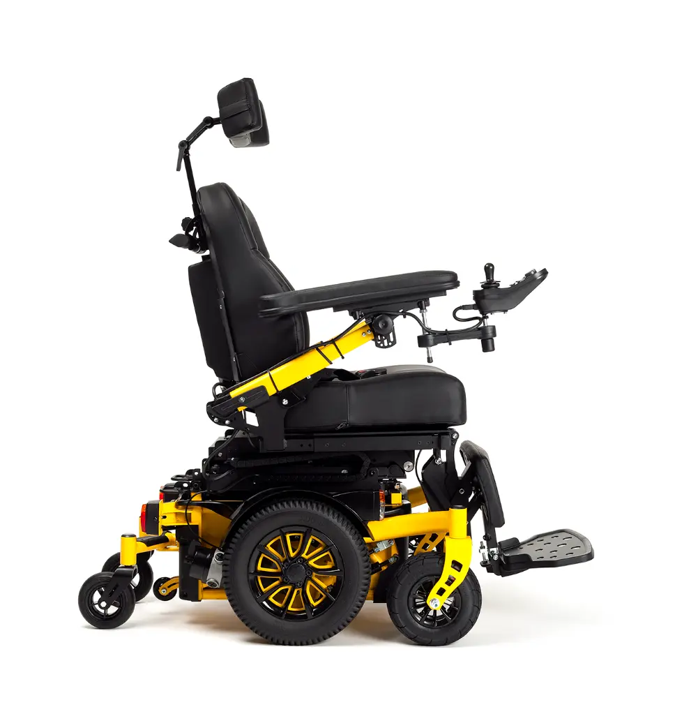 Sigma 230 - C8 - side view.webp