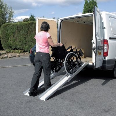 Heavy-duty loading ramps Axcess - telescopic