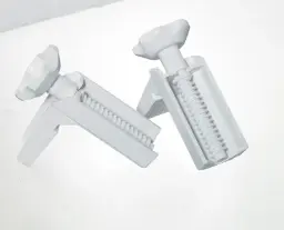 2 extra spare clips for attaching (white)