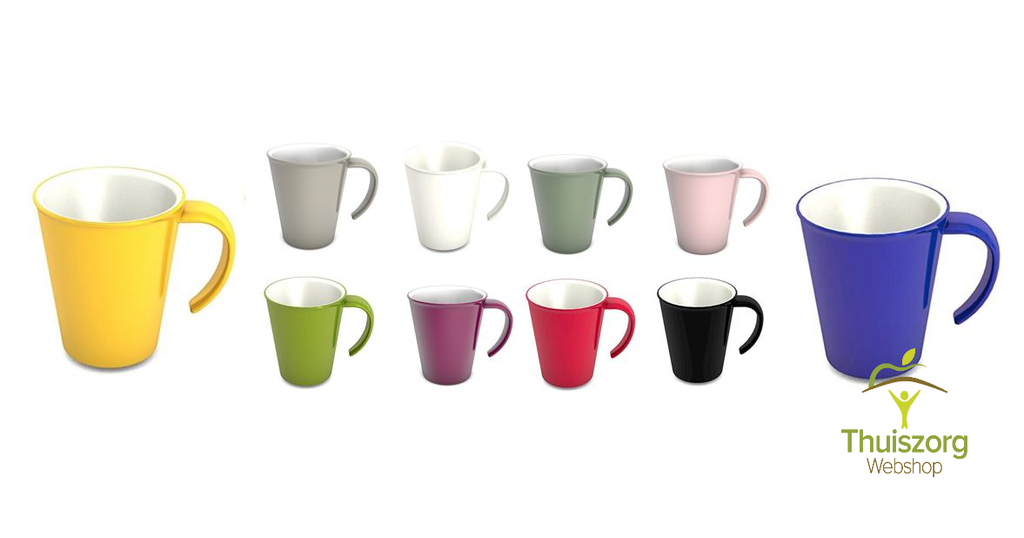 Tasse mit einem großen, offenen Henkel