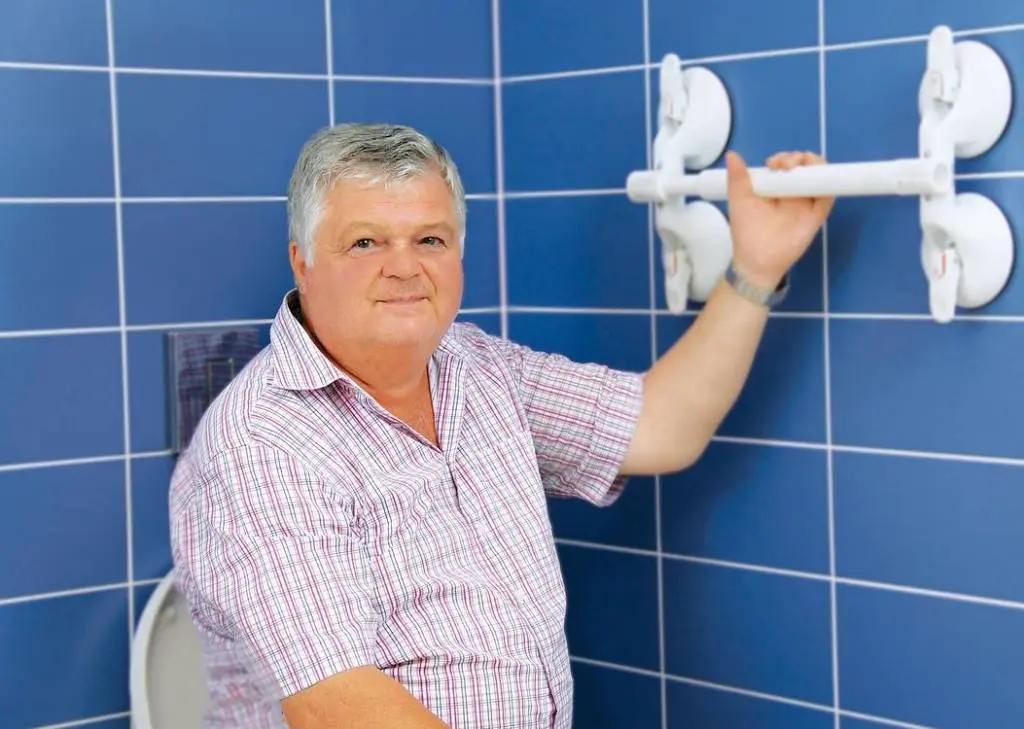 Wall bracket on 4 suction cups 