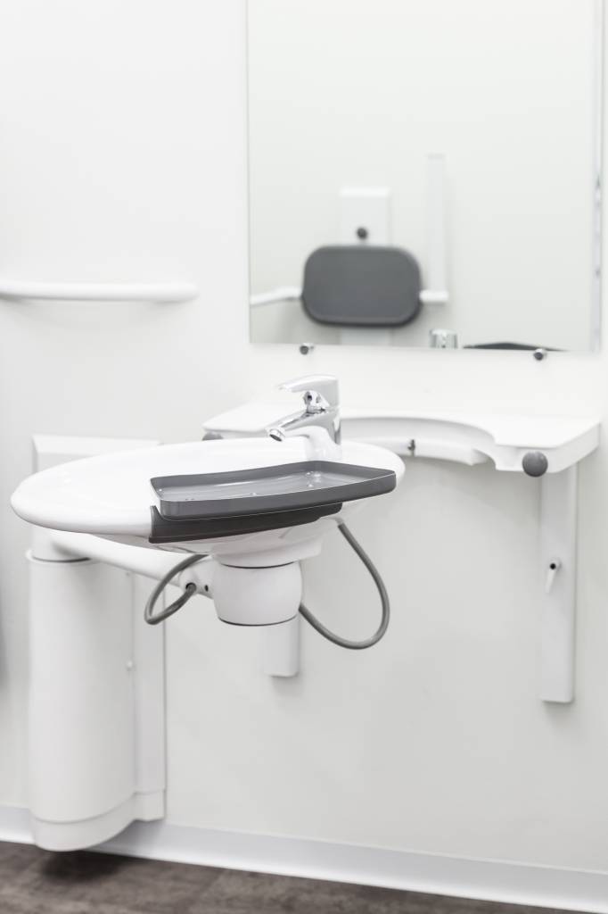 Swivel washbasin Ropox