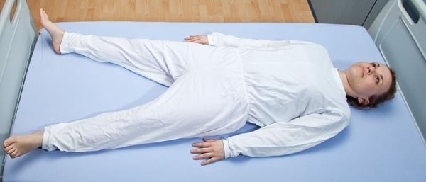 Nursing pajamas with sleeves and intermediate leg zipper