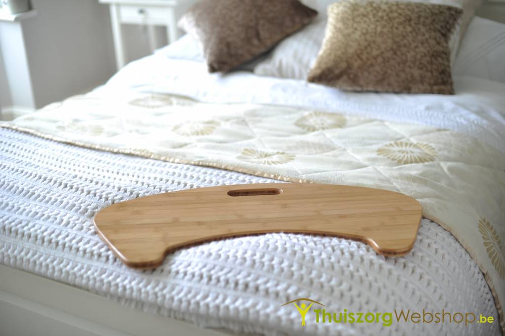 Curved transfer board in bamboo
