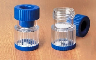 Pilulier avec compartiment de rangement