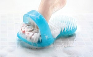 ShowerSandal™ foot wash