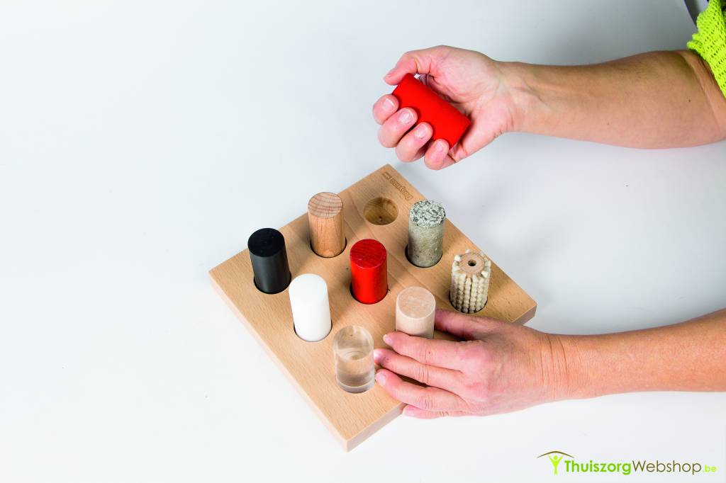 Pen board with tactile elements