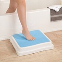 Bath step of 10 cm height