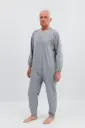 Winter pyjamas with zipper on the back and between the legs