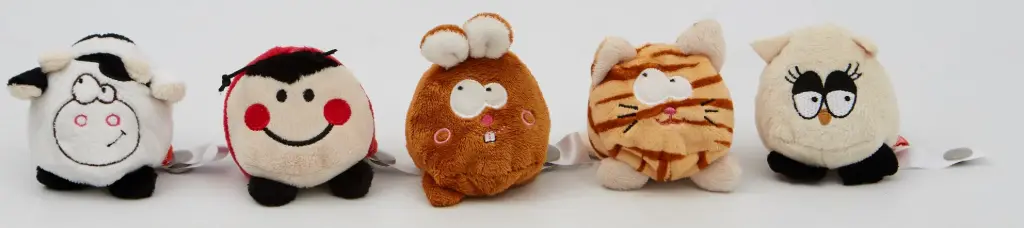 Set of 3 squeeze figures