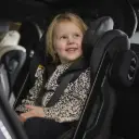Axkid ONE 3 Reha – The rear-facing car seat for the toddler years.