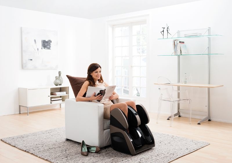 Luxury foot massager