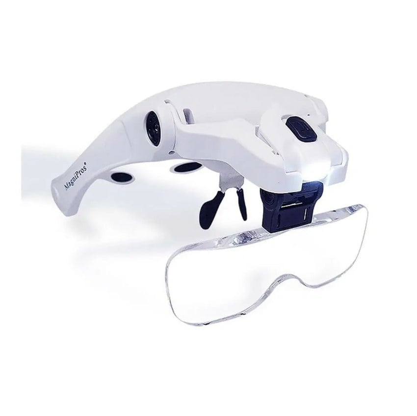 Main magnifier LED lighting and 5 lenses