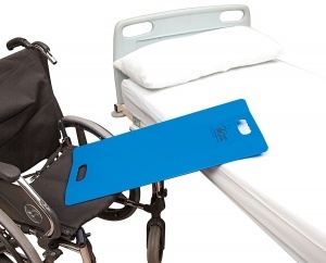 Foldable transfer board