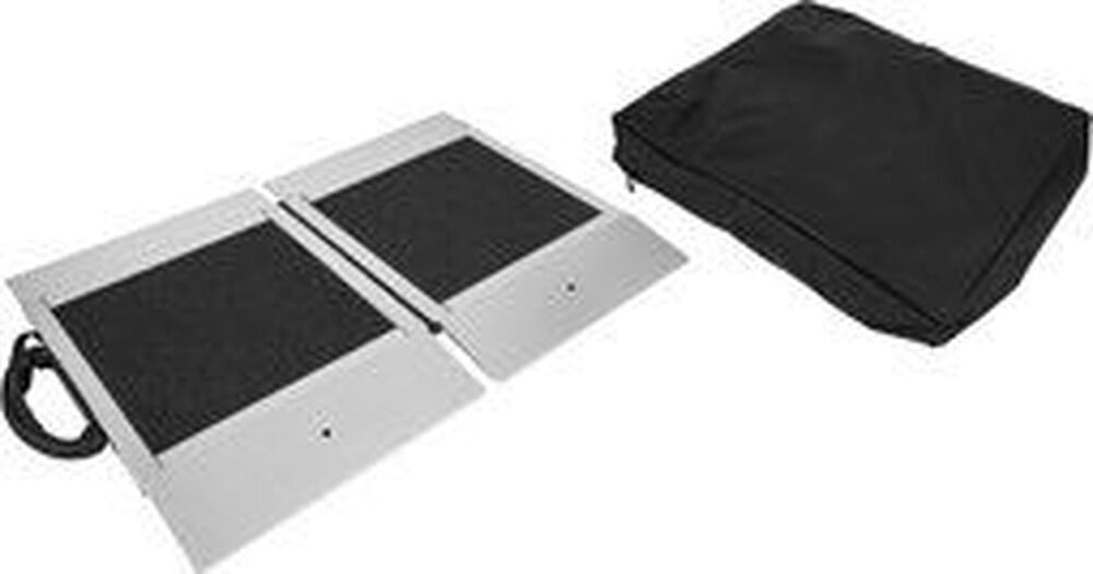 Ramp with carrying bag