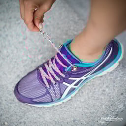 One-hand elastic shoelaces