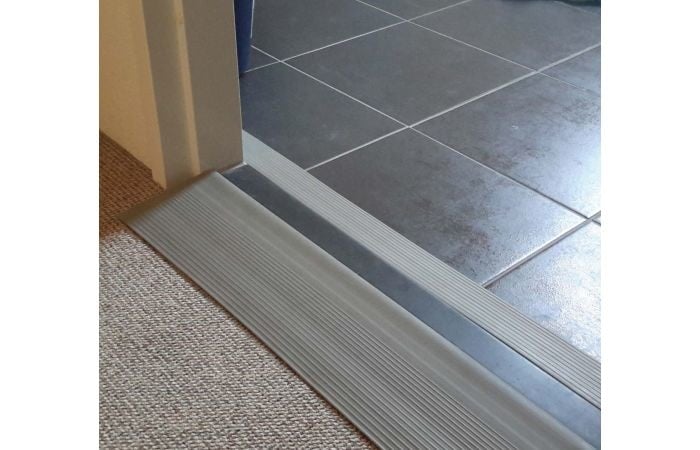 Rubber drempelhulp met rechte zijde - alle lengtes