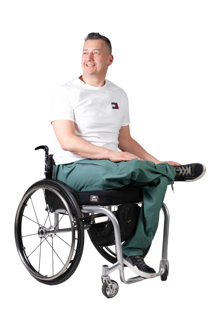 Wheelchair trousers with side zippers - green cotton