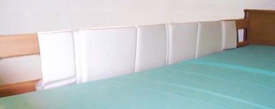 Protection set for the side supports of the bed