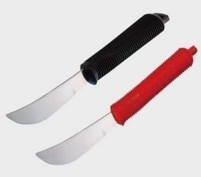 Knives with ergonomic handle