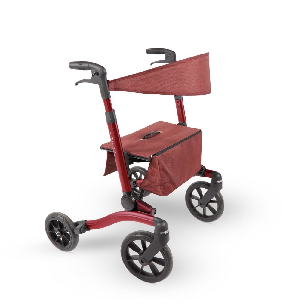 Déambulateur avec double système de pliage