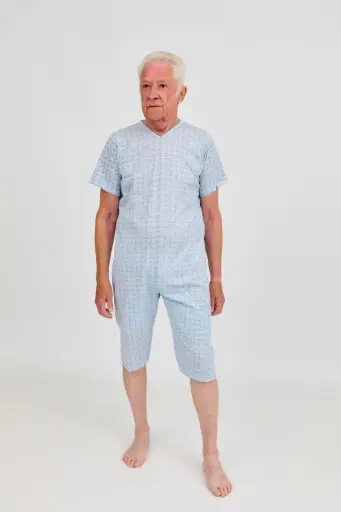 Sleepwear with zipper at the back and between the legs, extra reinforced seat area