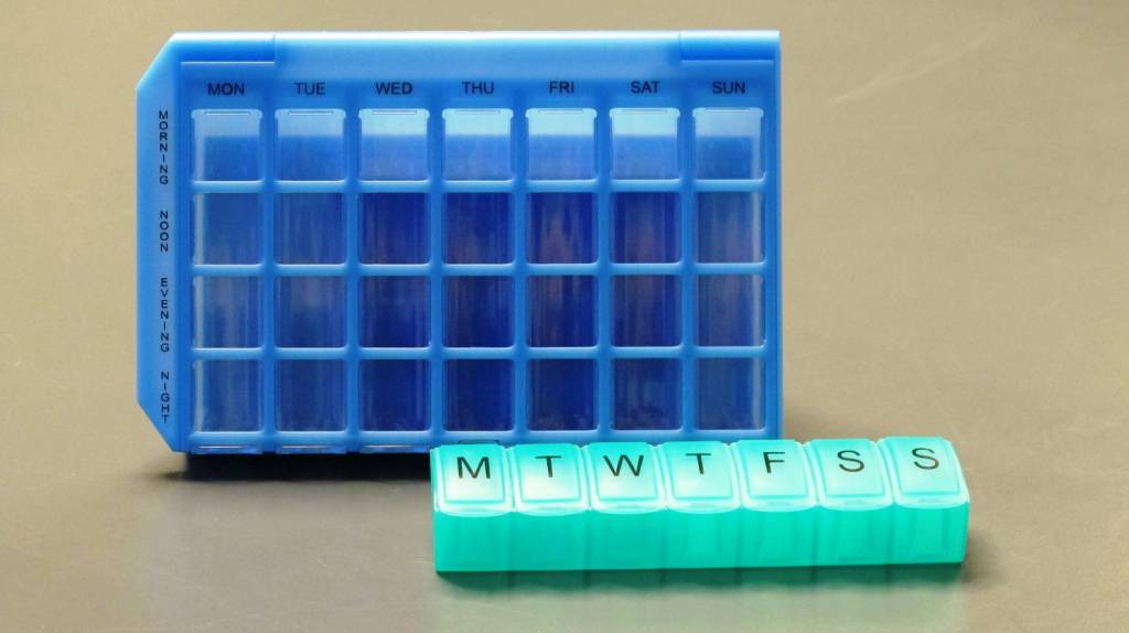 Boîte à médicaments pour 7 jours