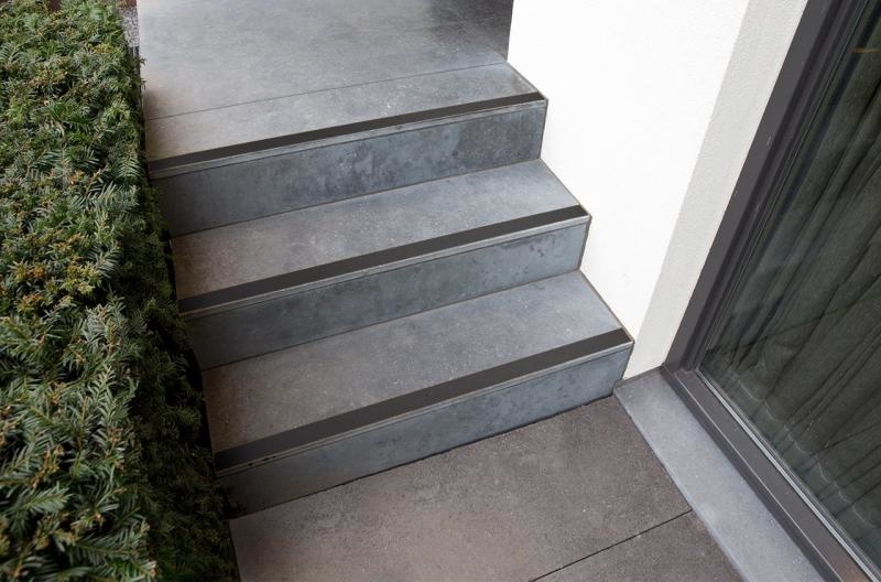 Autocollant antidérapant en rouleau, 5 x 300 cm